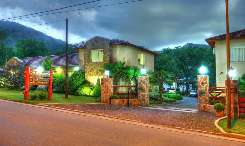 Palmeras Apartahotel